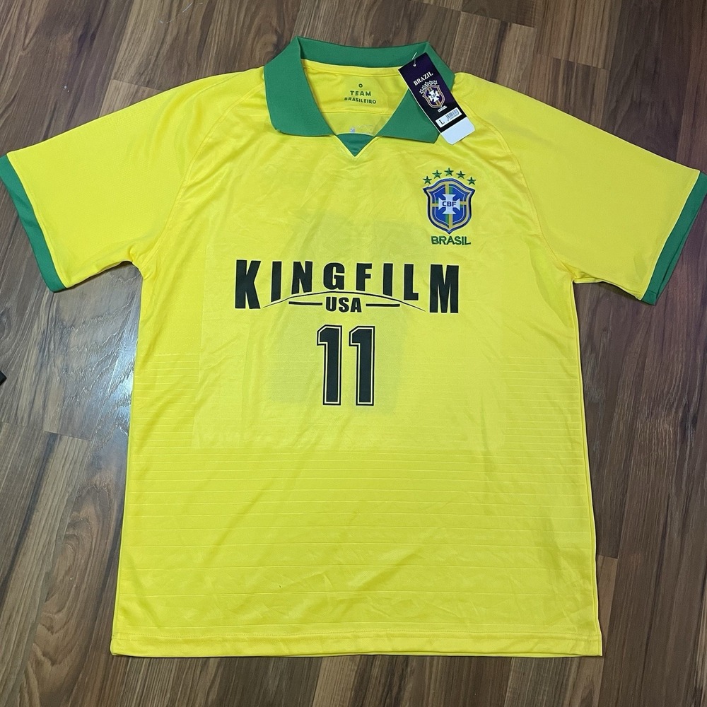 NWT Men's Large Brazil National Football Team World Cup Soccer Jersey #11 Yellow